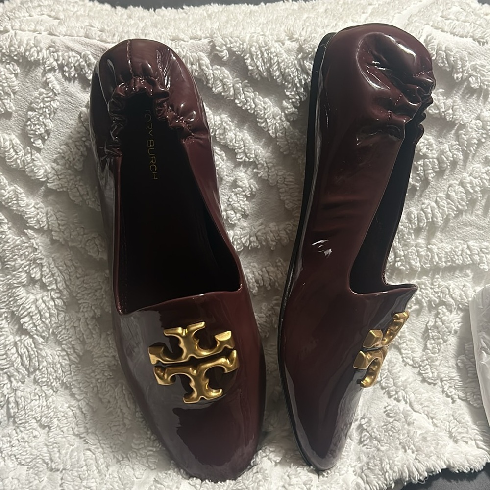 Tory Burch Eleanor Loafer Spongy Patent - Picture 9 of 9
